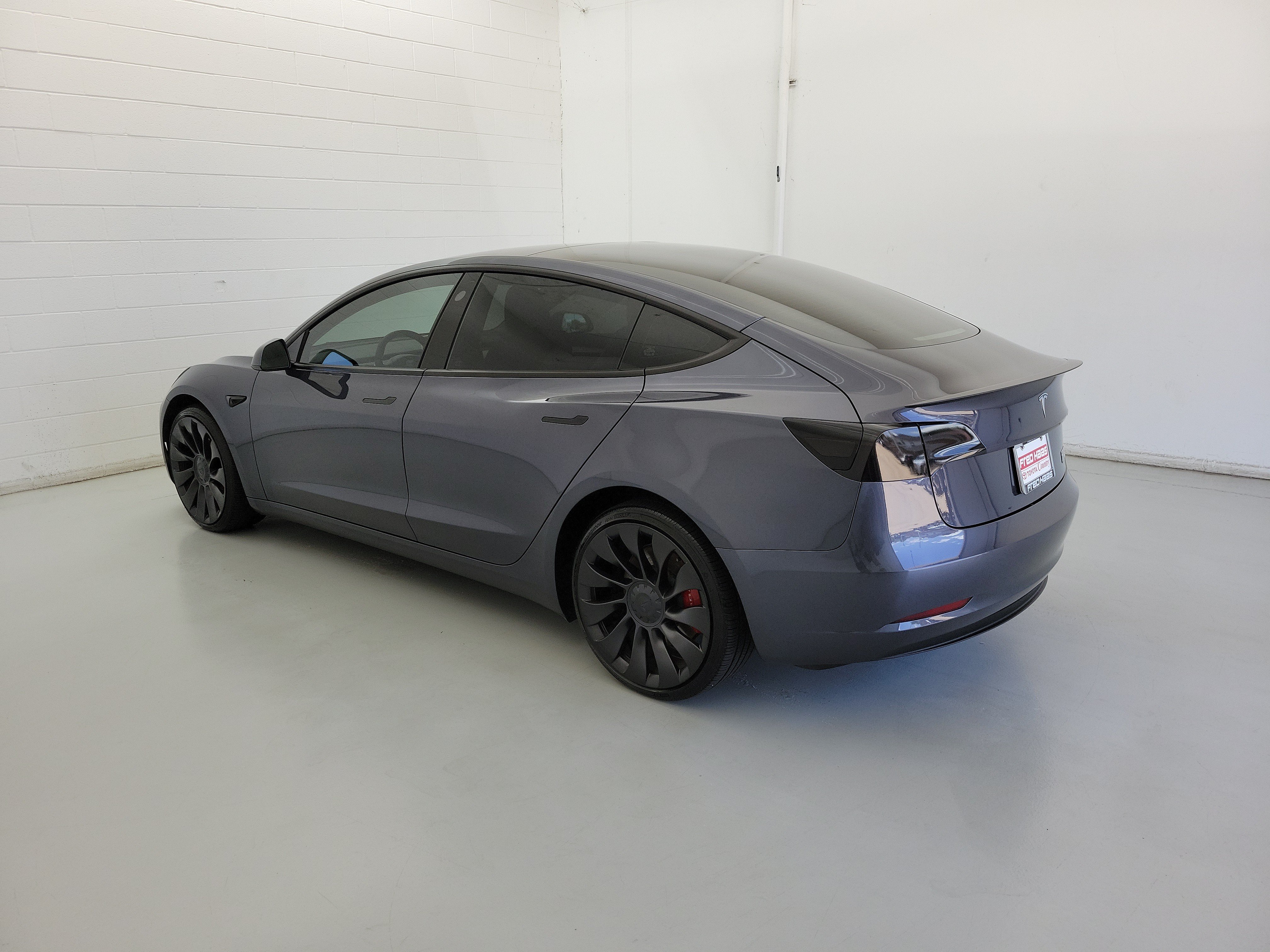 Used 2023  Tesla Performance image 7