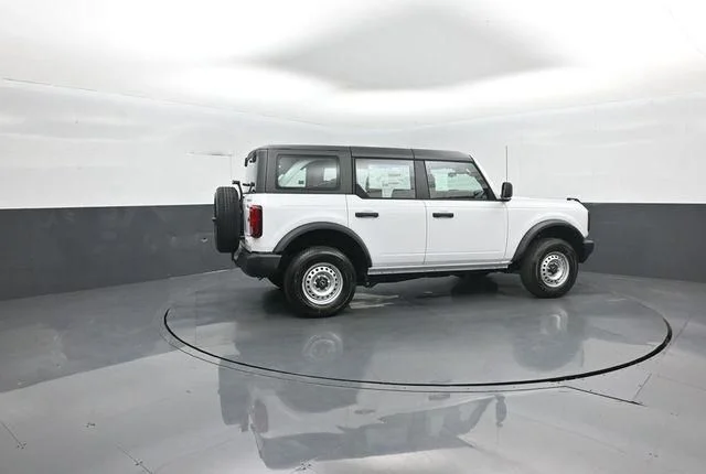 New 2026 Oxford White Ford Base image 8