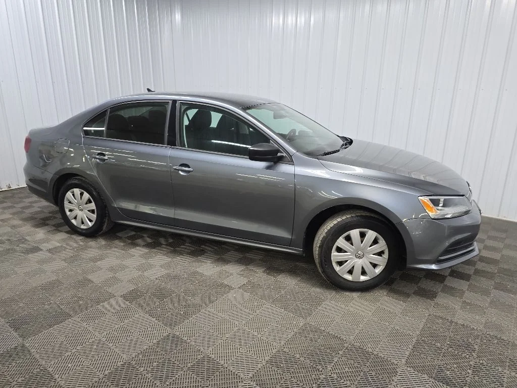 2016 Volkswagen Jetta