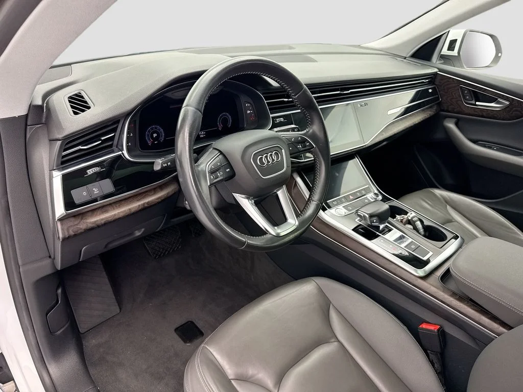 Used 2019 White Audi 3.0T Premium image 9