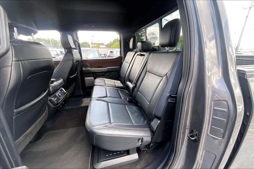Used 2022 Gray Ford Lariat image 25
