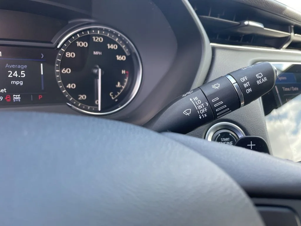 Used 2023 Black Cadillac Luxury image 23