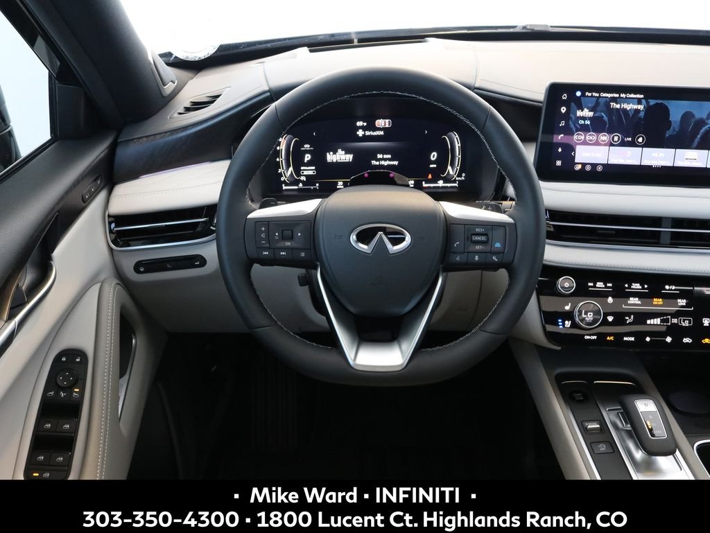 New 2027 2T DEEP EMRD INFINITI Autograph AWD image 7