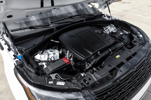 New 2026 Fuji White Land Rover S image 63