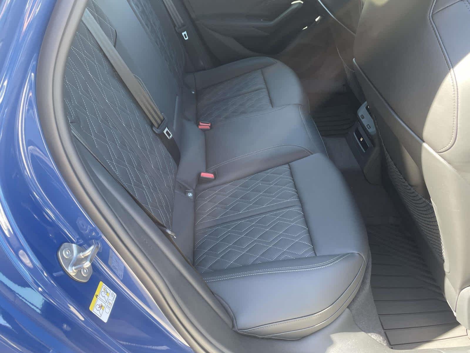 New 2026 9W9W/Blue Audi Premium Plus image 20