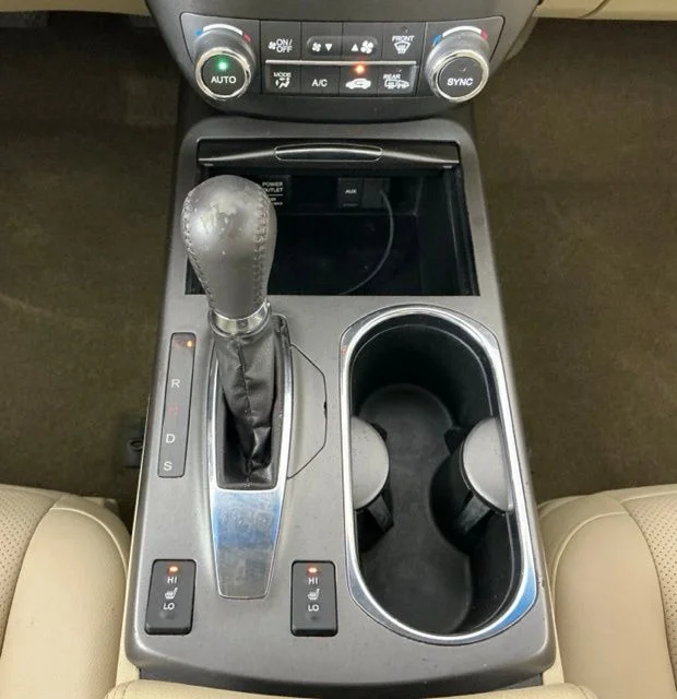 Used 2013 White Diamond Pearl Acura Technology Package image 22