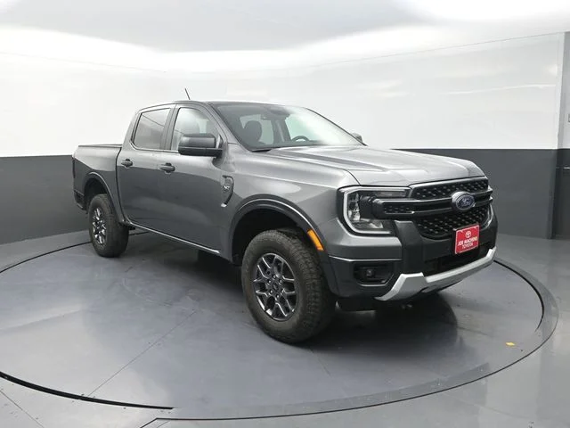 Used 2024 Gray Ford XLT image 10