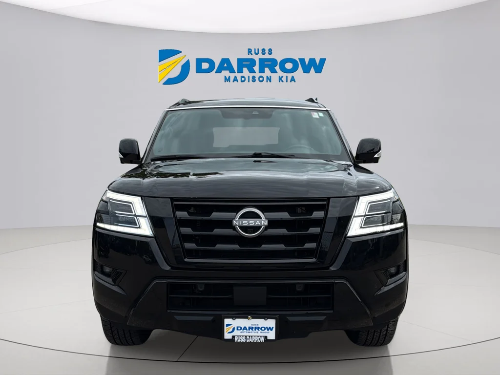Used 2021 Super Black Nissan SL image 8