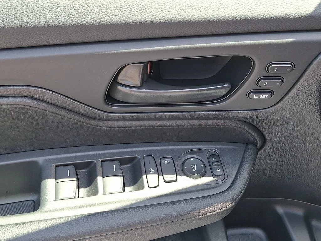 2026 Honda Odyssey Sport L - Photo 13