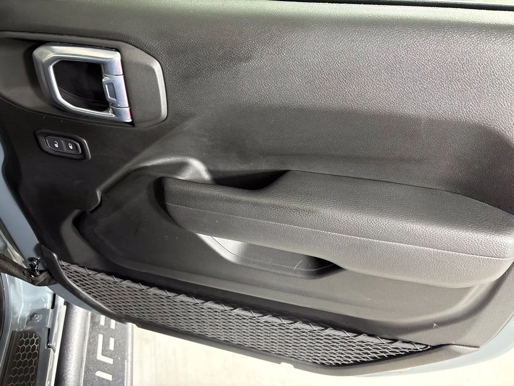Used 2026 Gray Jeep Willys image 15