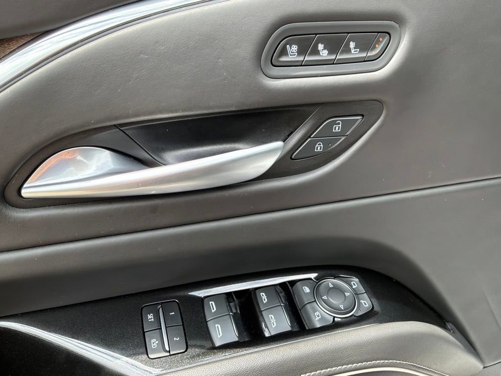 Used 2023 Black Raven Cadillac Sport Platinum image 14