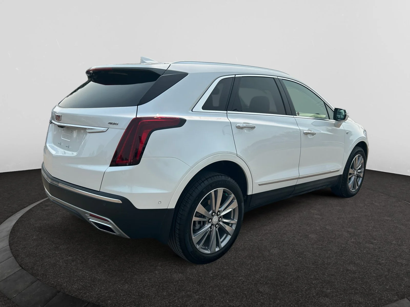 Certified Used 2025 White Cadillac AWD Premium Luxury Leather Sunroof Navigation V6 image 5