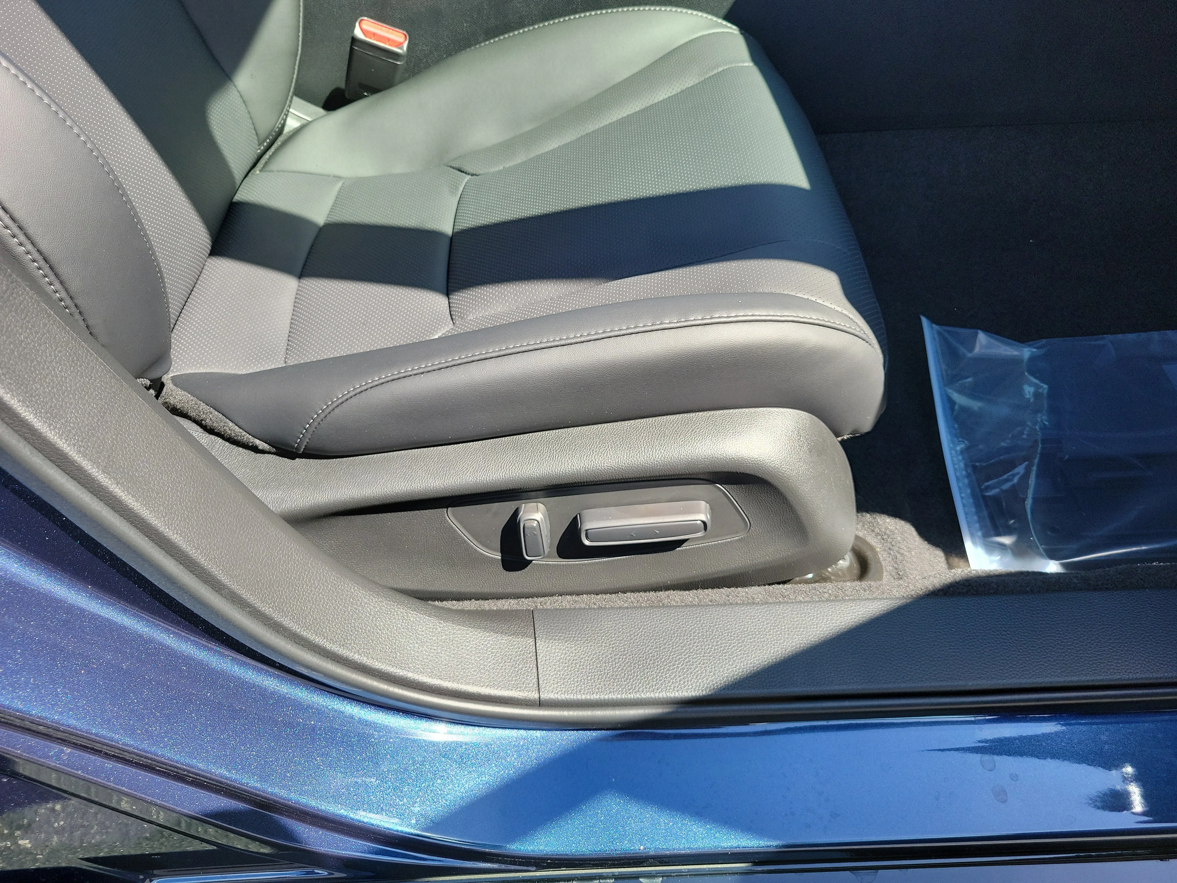 2026 Honda Accord Hybrid Touring - Photo 7