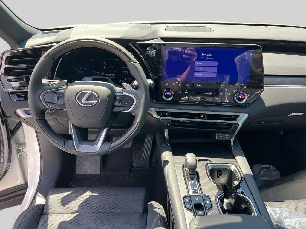 2026 Lexus RX 350h Luxury - Photo 11