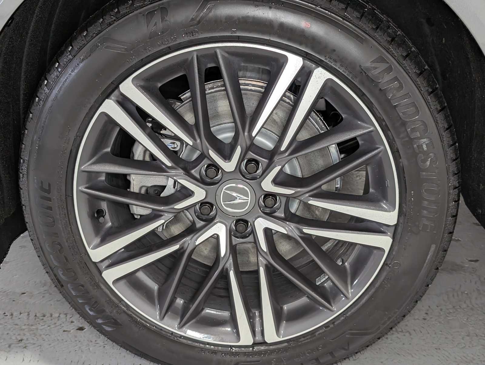 New 2026 Liquid Carbon Metallic Acura w/Advance Package image 3
