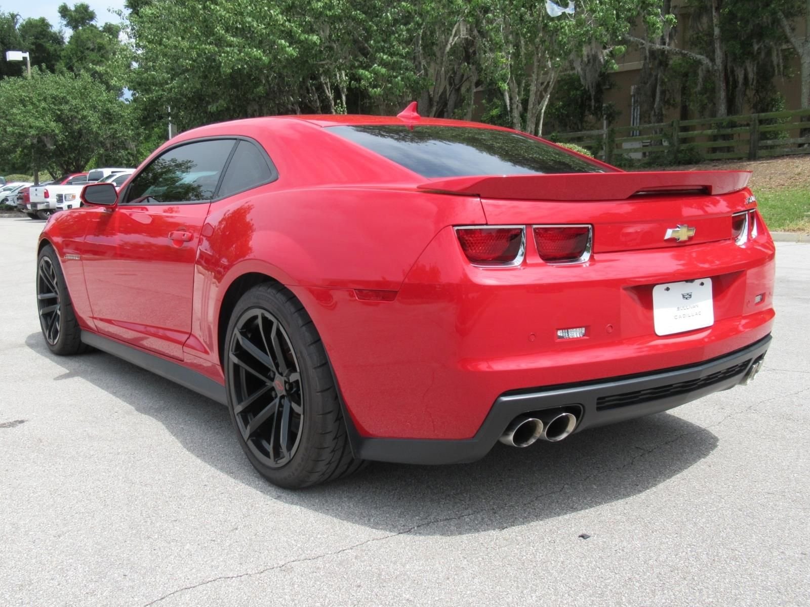 Used 2013 Red Chevrolet ZL1 image 4