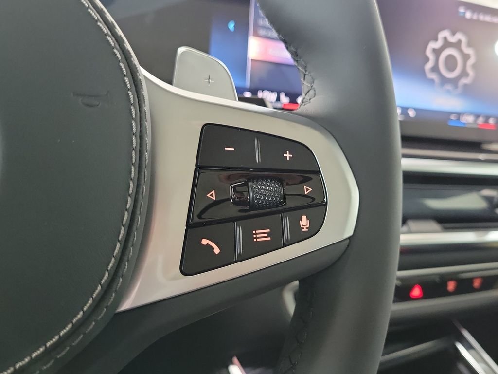 New 2026 Black Sapphire Metallic BMW xDrive40i image 13
