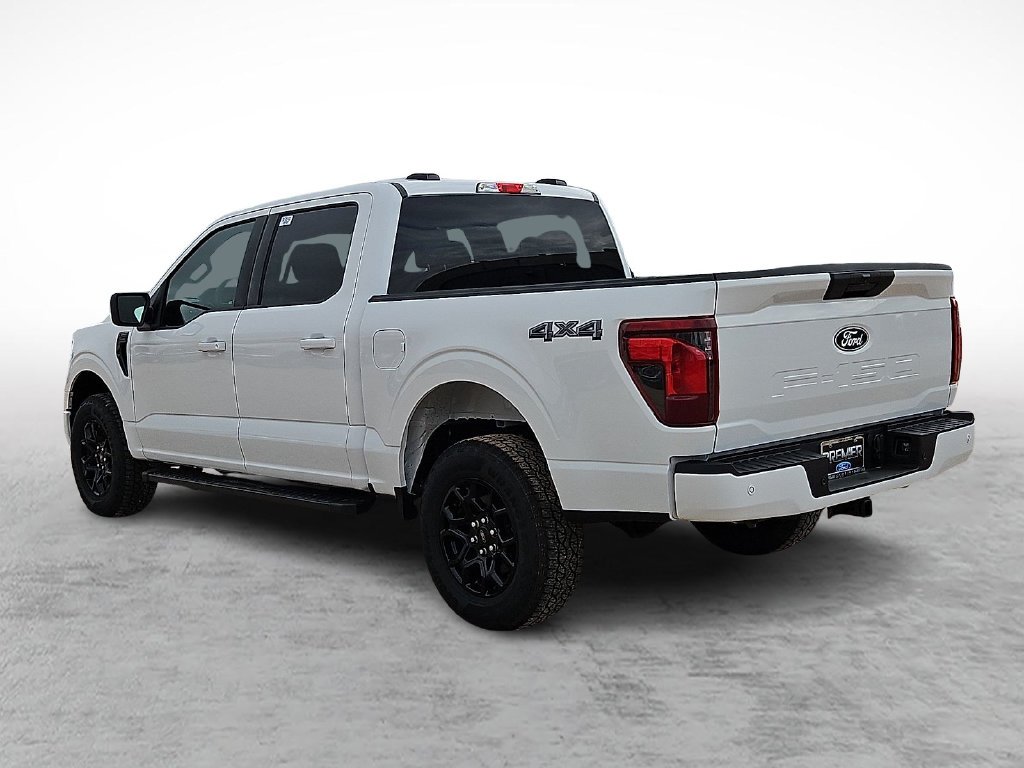 New 2026 Oxford White Ford XLT image 7