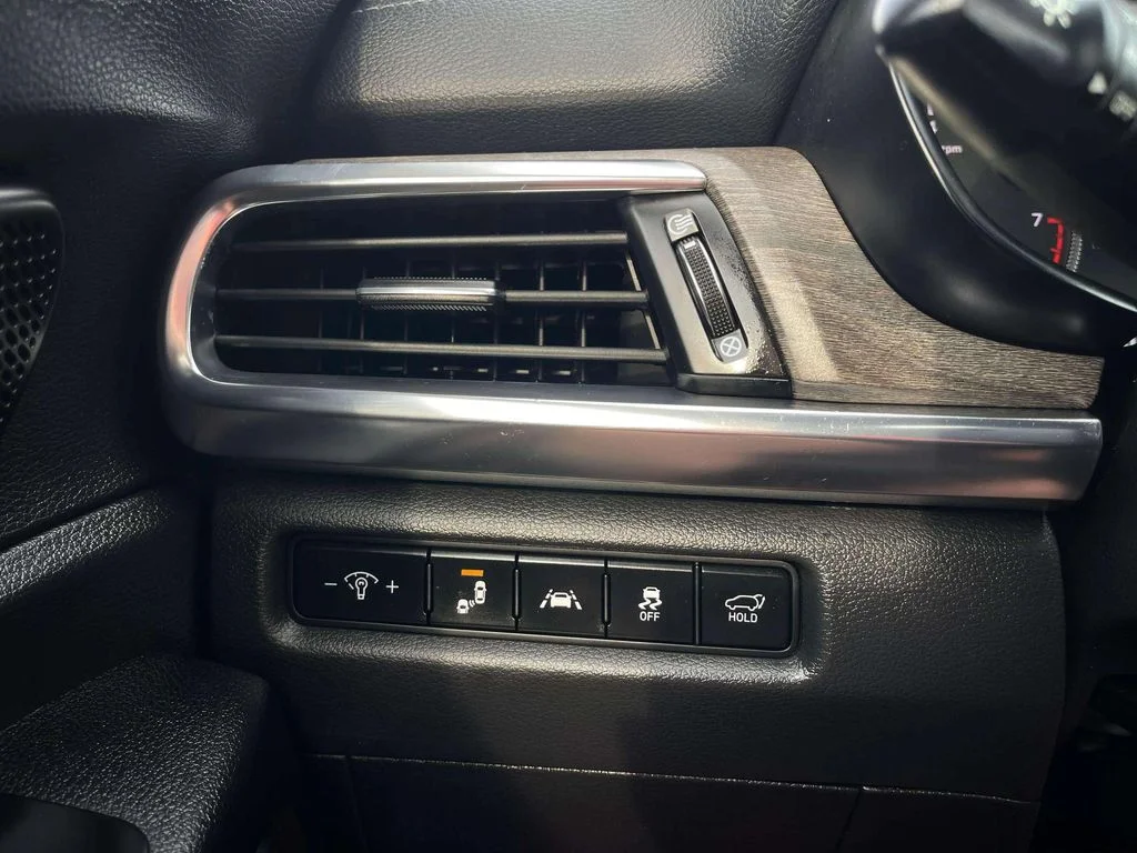 Used 2022 Gravity Gray Kia SX image 20