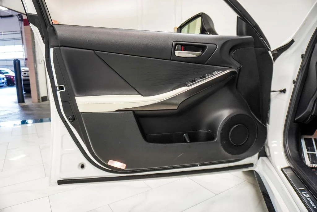 Used 2022 White Lexus 350 F SPORT image 17