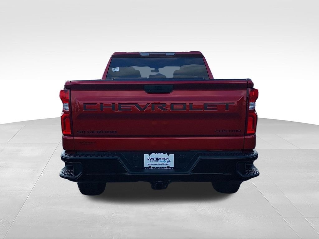 Used 2021 Red Chevrolet Custom Trail Boss image 4