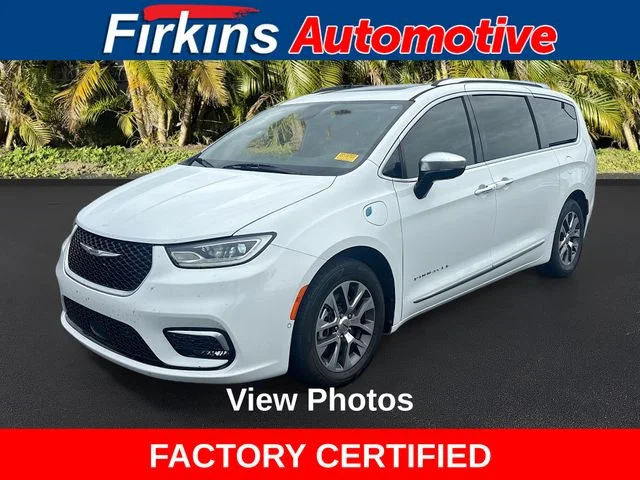 2023 Chrysler Pacifica Hybrid Pinnacle