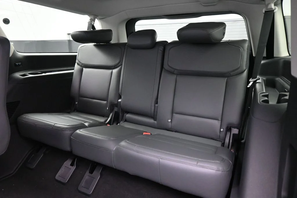 New 2026 Agate Black Metallic Ford Active image 17