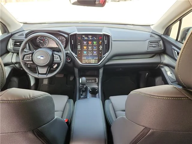 Used 2025 Crystal White Pearl Subaru Onyx Edition 7-Passenger All-Wheel Drive image 9