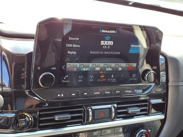 Used 2025 Gray Nissan Platinum image 5