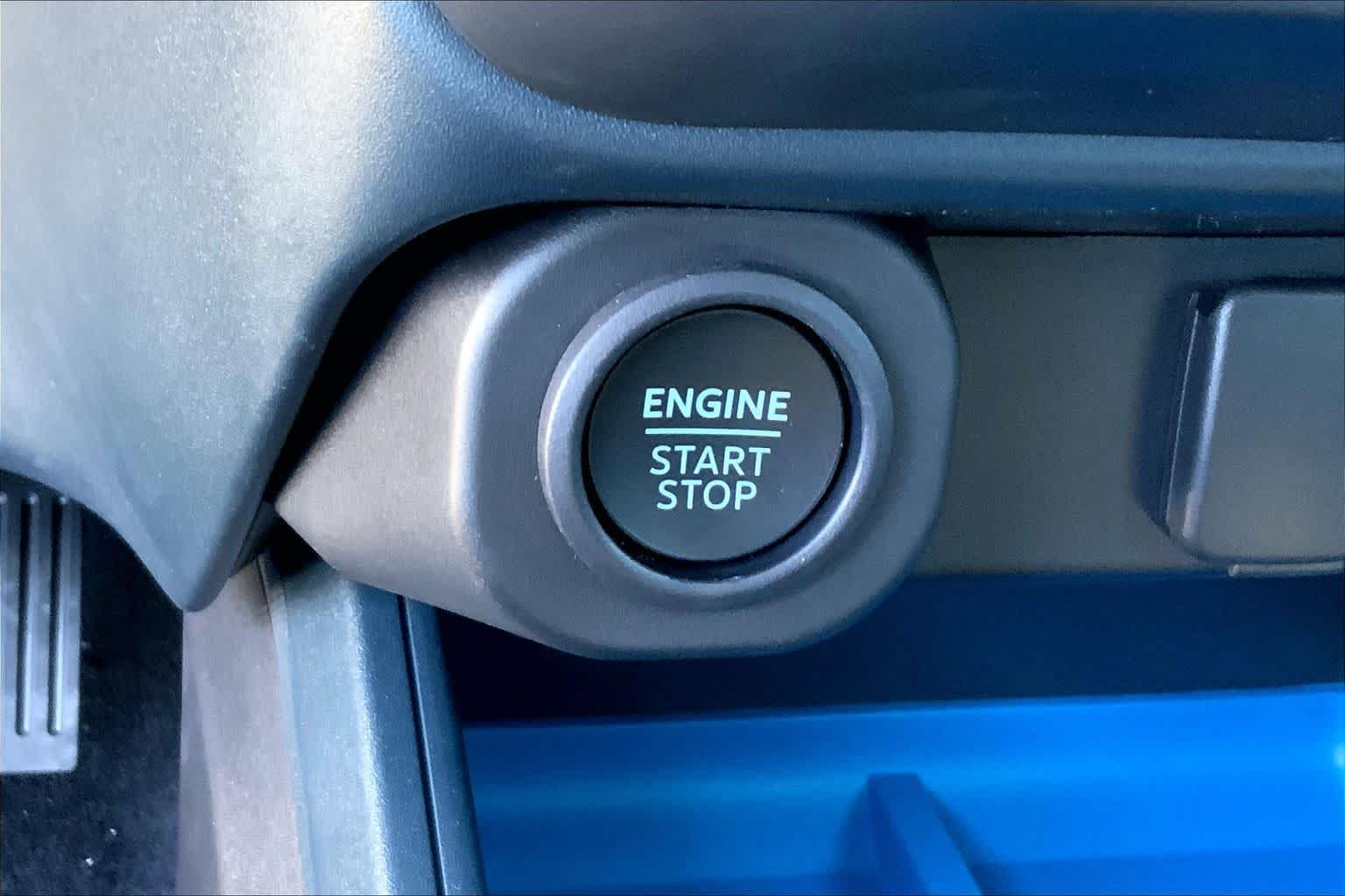 2025 Ford Maverick XLT - Photo 16