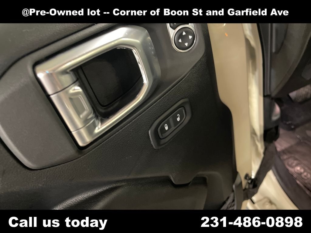 Used 2022 Beige Jeep Sport image 16