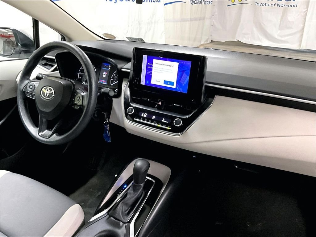 Used 2023 Silver Toyota LE image 14