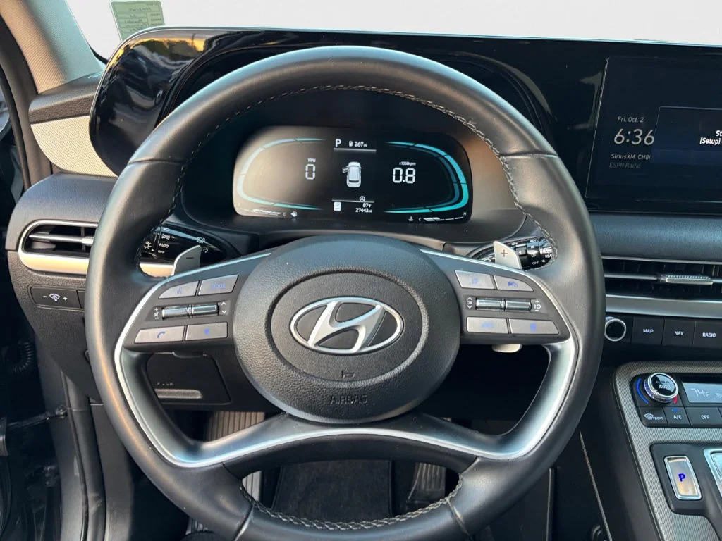 Used 2025 Gray Hyundai XRT image 17