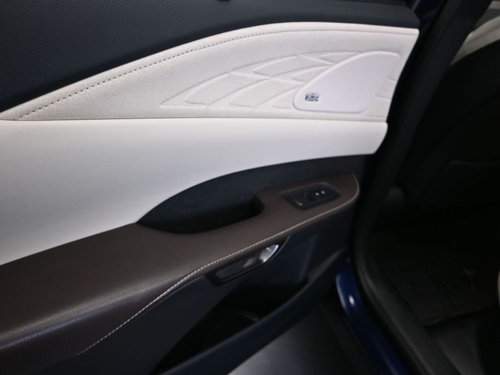 2023 Lexus RX 350 - Photo 16