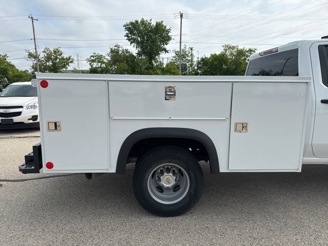 New 2025 Summit White Chevrolet Work Truck image 8