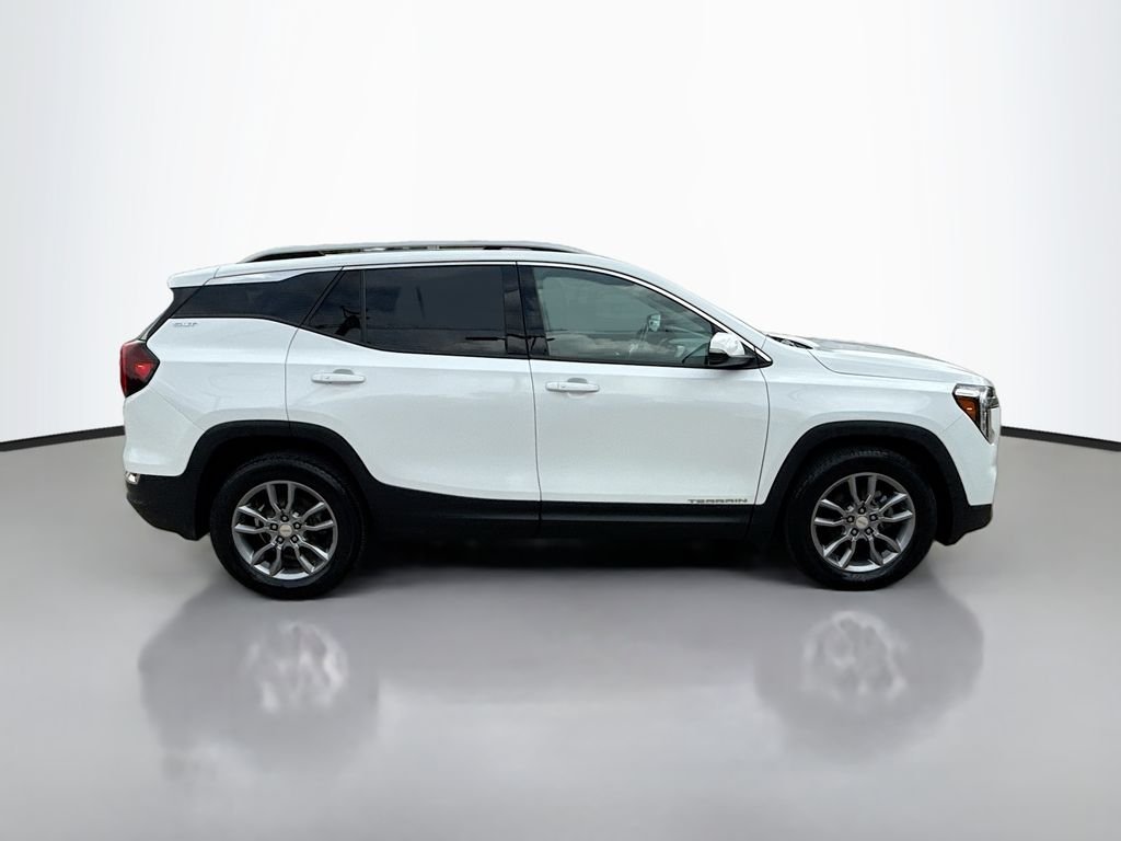 Used 2022 Summit White GMC SLT image 8