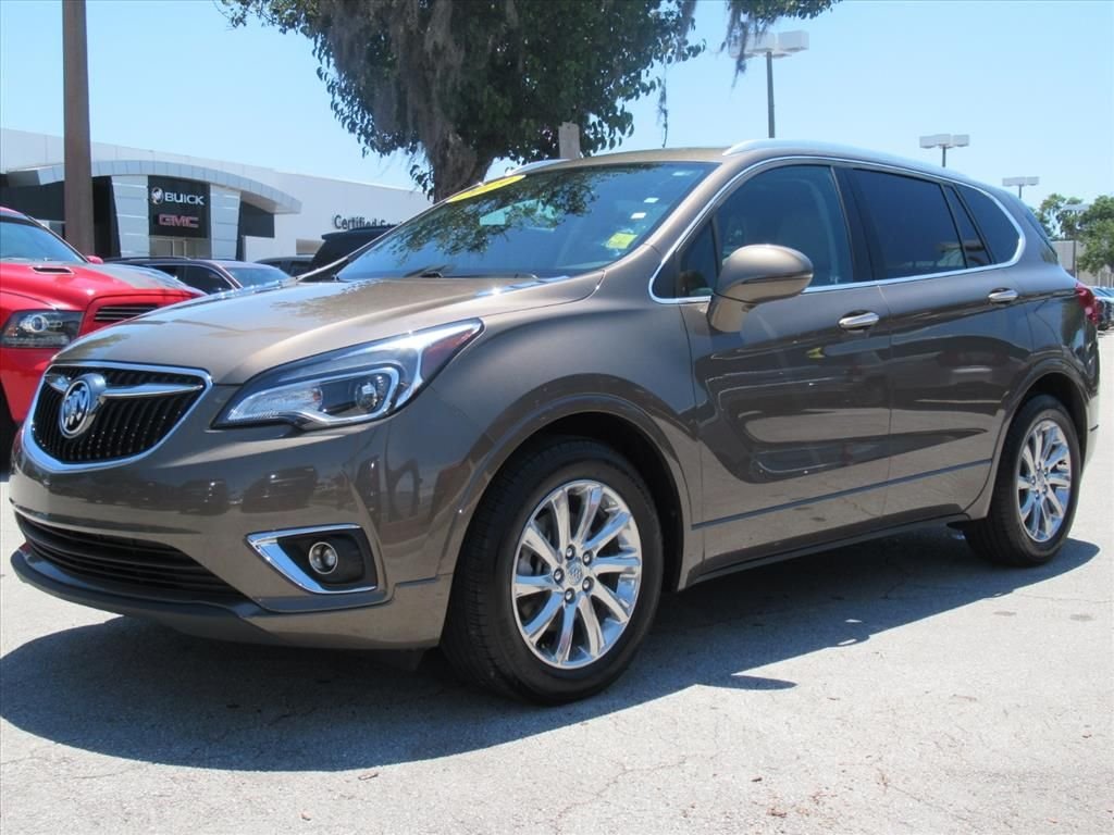 Used 2019 Brown Buick Essence image 3