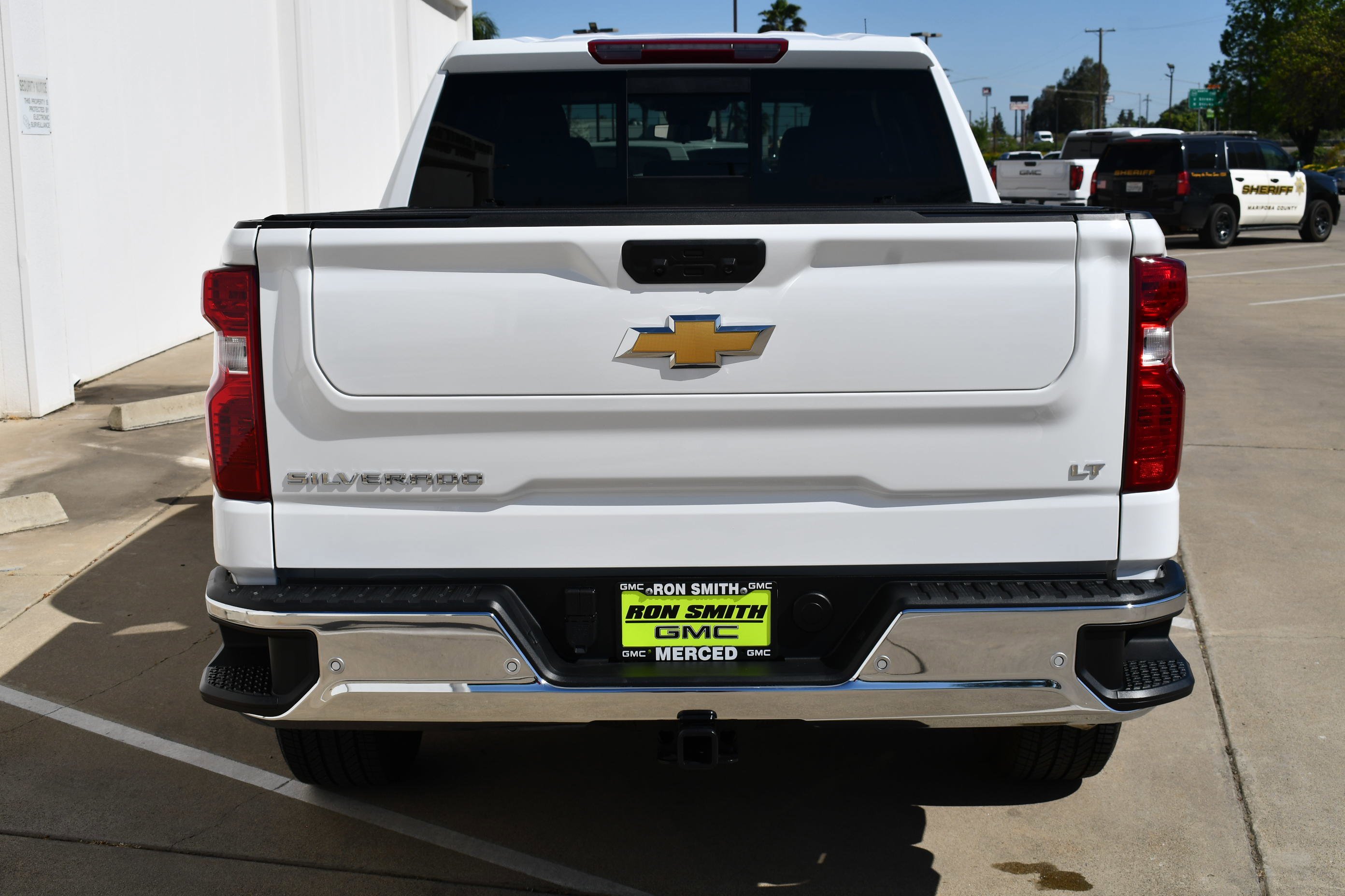 2025 Chevrolet Silverado 1500 LT - Photo 6