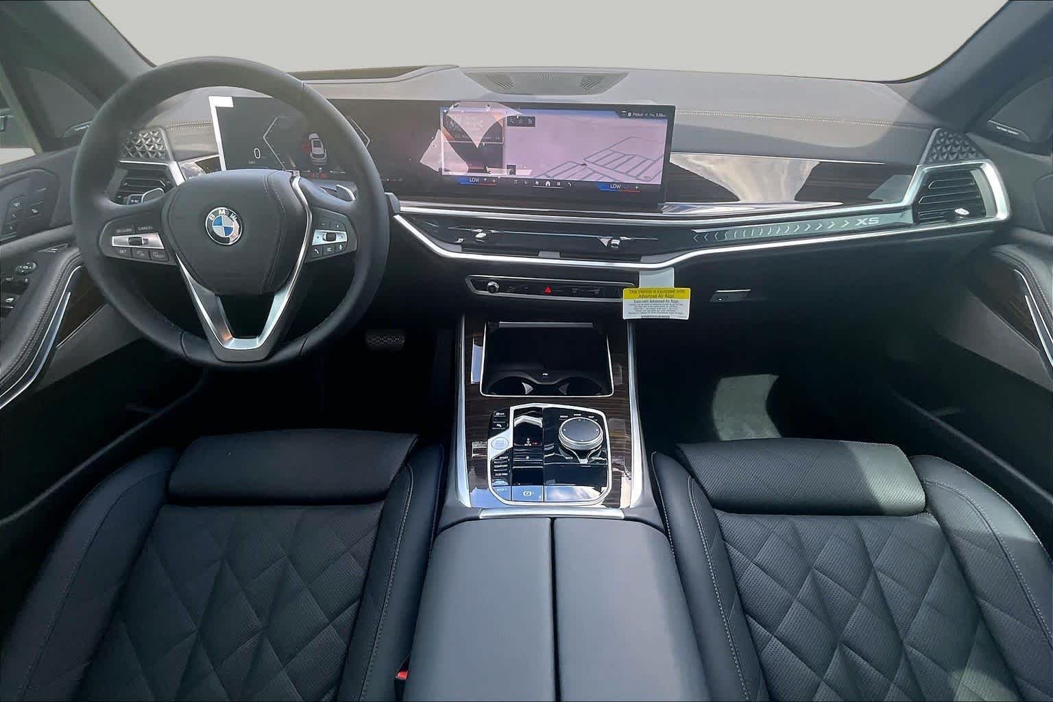 Used 2026 Mineral White Metallic BMW xDrive40i image 29