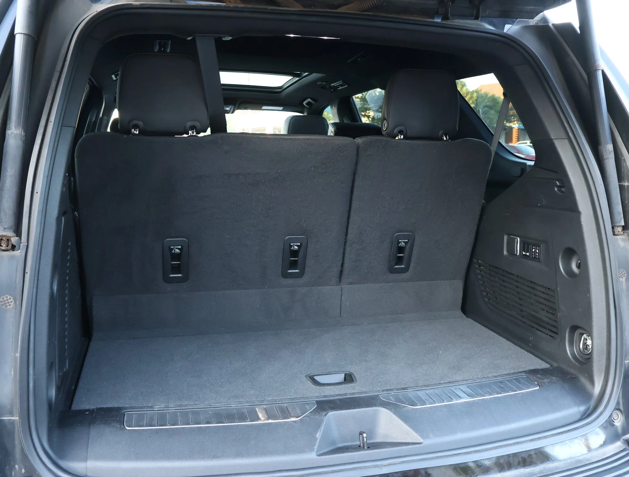 Used 2022 Black Chevrolet RST image 26