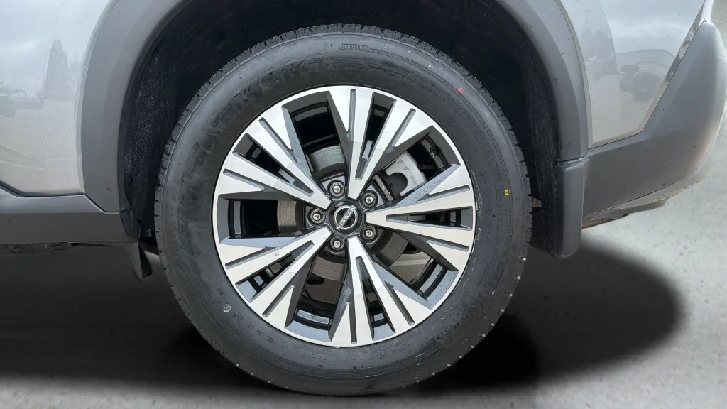 Certified Used 2023 Gun Metallic Nissan SV image 28