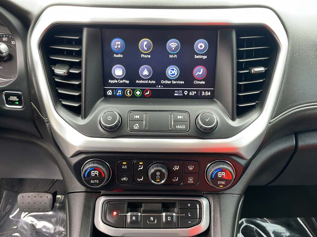 Used 2023 Silver GMC SLE image 20