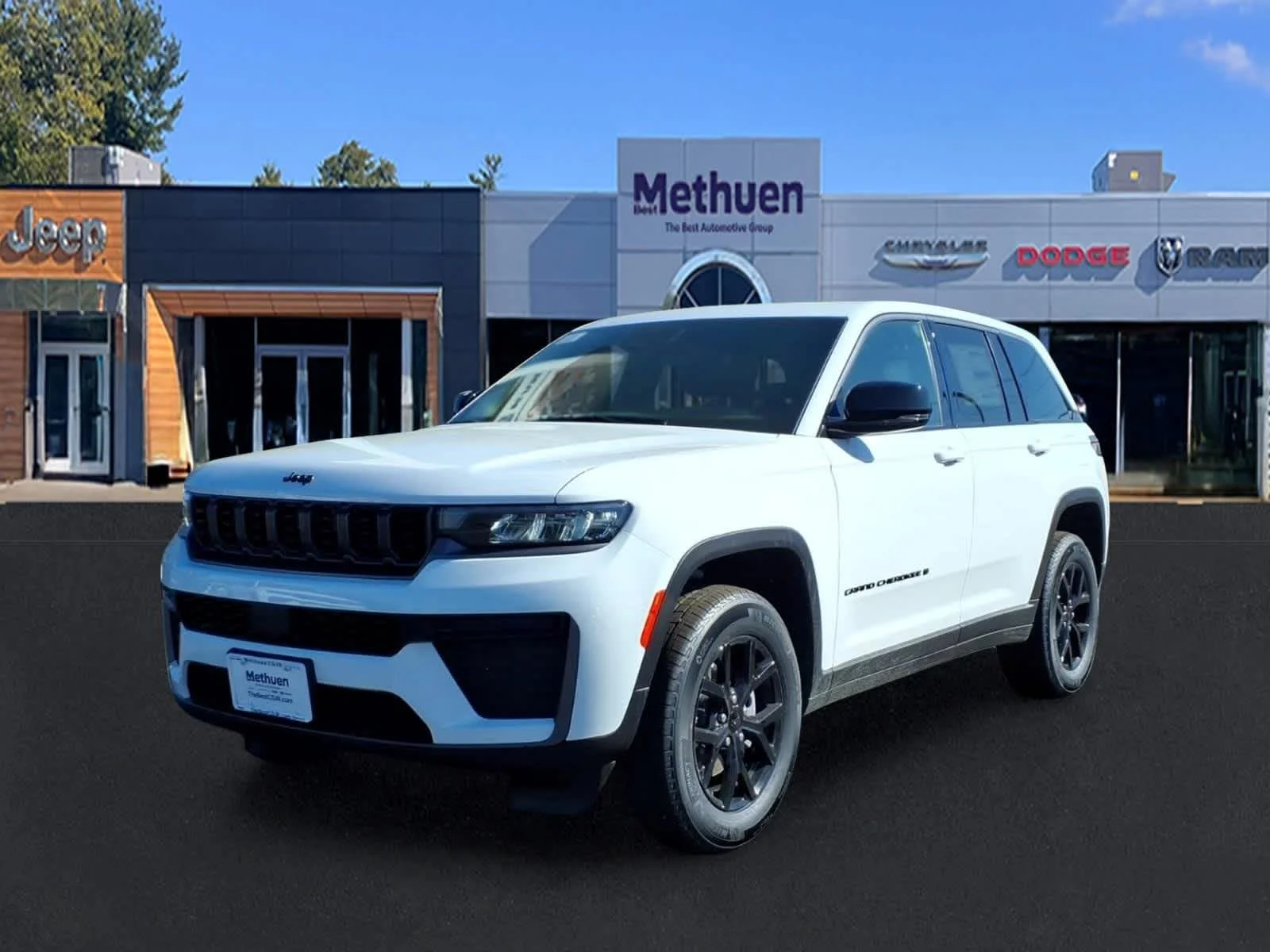 New 2026 Bright White Clearcoat Jeep Limited Reserve image 3