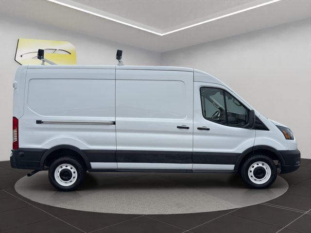 Used 2024 White Ford  image 8