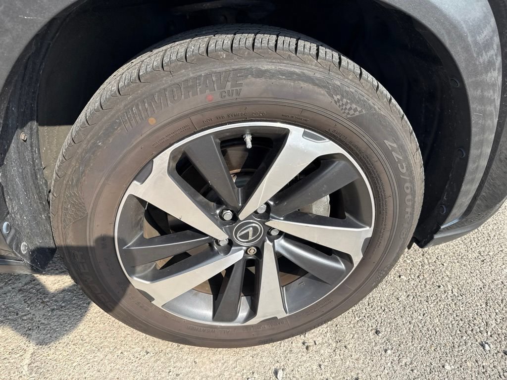 Used 2018 Caviar Lexus 300h image 14