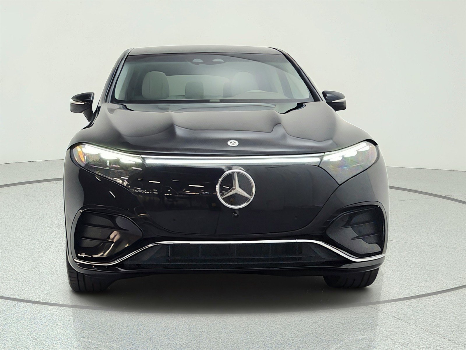 Used 2023 Obsidian Black Metallic Mercedes-Benz EQS 580 4MATIC® SUV image 2