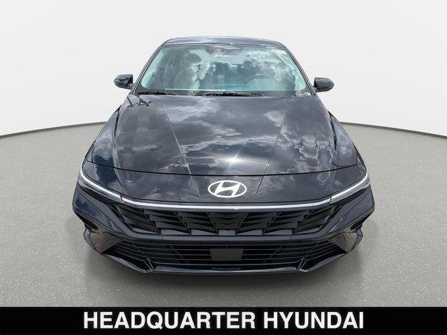 New 2026 Black Hyundai Limited image 6