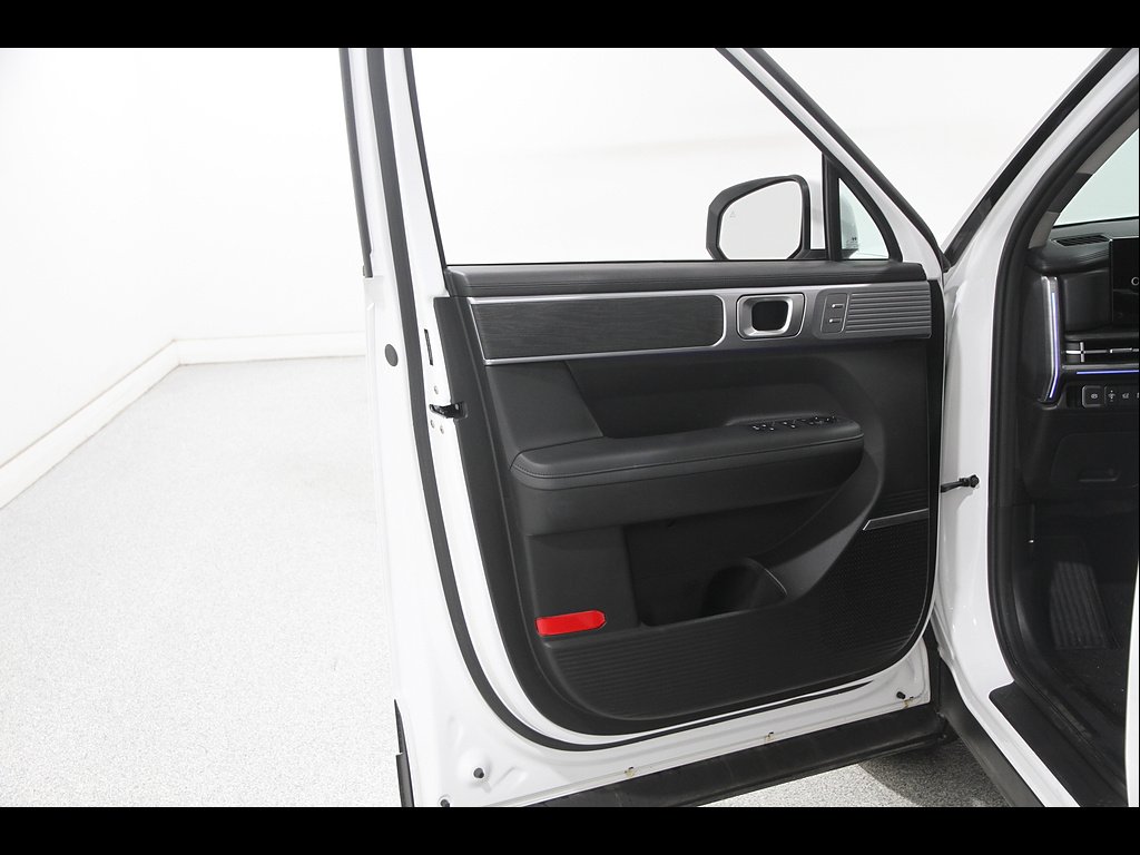 2026 Hyundai Santa Fe Limited - Photo 4