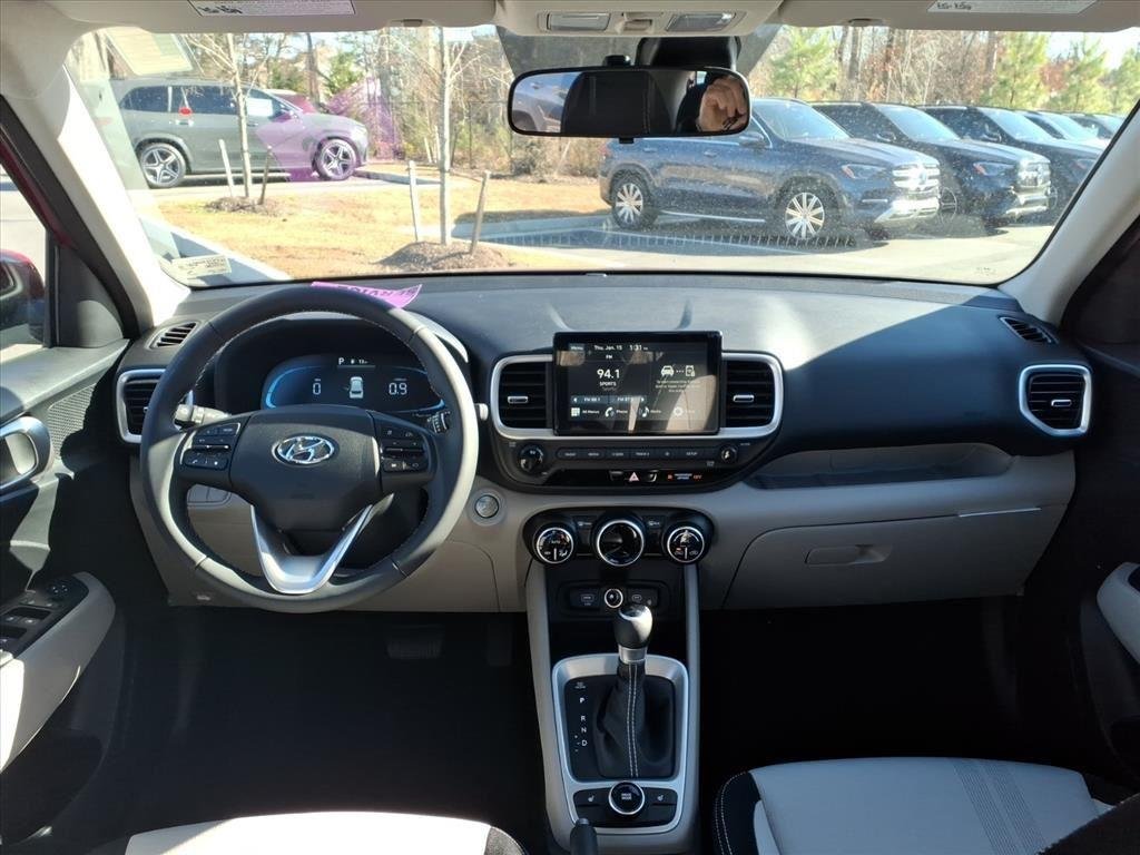 New 2026 Lunar White w/Black Roof Hyundai SEL w/Two-Tone Roof image 21