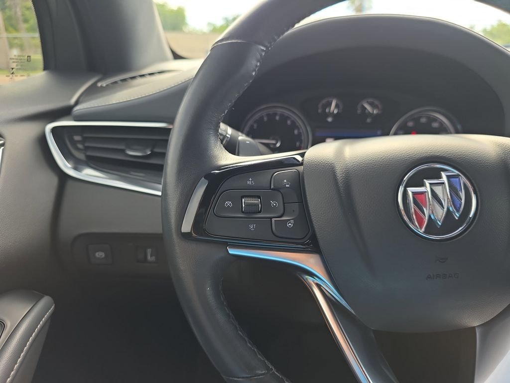 Used 2023 Black Buick Essence image 21